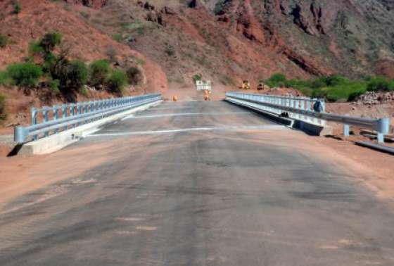 Habilitaron el nuevo puente sobre el Río Las Conchas