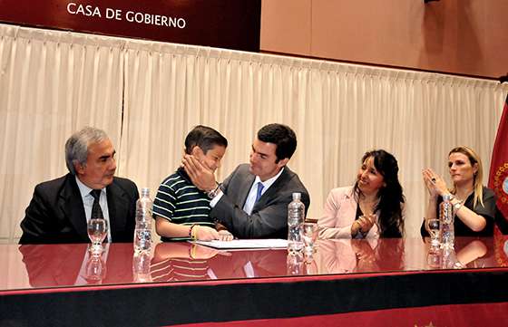 El Gobierno salteño construirá dos residencias para la Casa del Niño y la Fundación HOPe