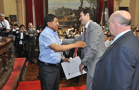 El Gobernador participó de la entrega de diplomas a los legisladores electos de Salta