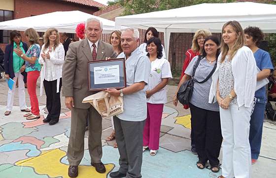 La escuela Remedios Escalada de San Martín recibió su acreditación como Promotora de Salud