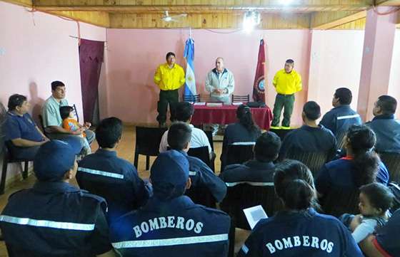 Defensa Civil capacitó a Bomberos Voluntarios de Salvador Mazza, Aguaray y General Mosconi