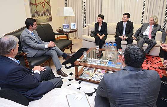 Urtubey recibió a industriales chinos interesados en invertir en el norte salteño