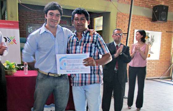 La EAP entregó más de 400 certificados en el norte provincial
