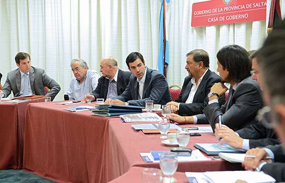 La Provincia incorporará nueva tecnología para mejorar la atención en los servicios públicos de salud