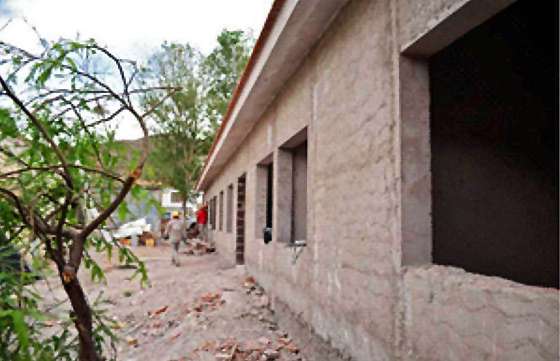 Avanza la refacción y la ampliación de la Escuela  Albergue N° 4551 de La Poma