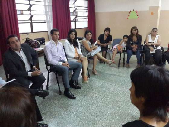 La Ministra Cansino recibió a familiares contra la impunidad