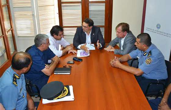 Coordinan operativos de Seguridad Vial en Vaqueros y La Caldera
