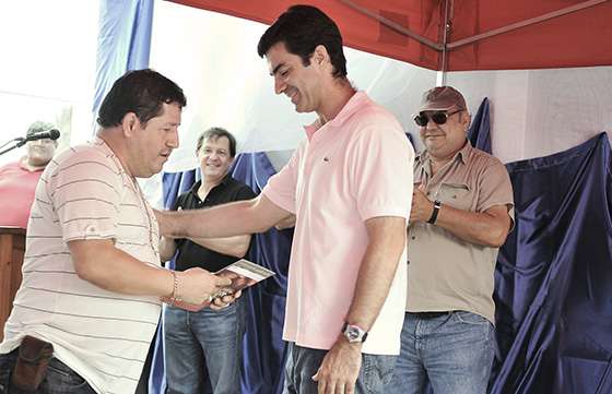 El Gobierno continúa brindando apoyo a productores salteños