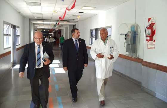 El ministro de Salud recorrió hoy el Hospital Público Materno Infantil