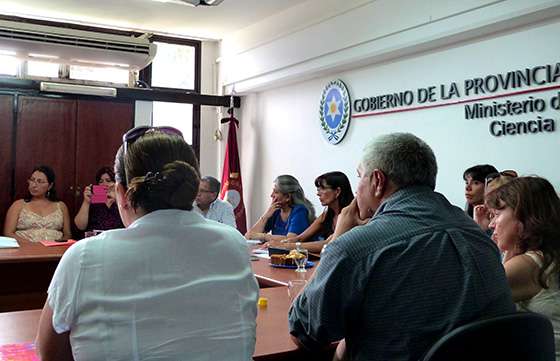 Educación trabaja en la implementación del Programa Nacional de Formación Permanente