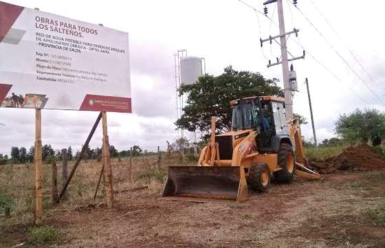 La Provincia construye nueva red de agua potable en el departamento Anta