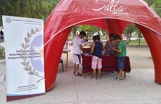 Salud Pública continúa con la campaña de concientización sobre el consumo de alcohol en festivales de verano