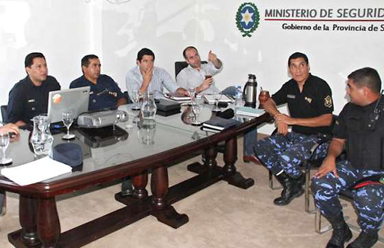 El ministro de Seguridad se reunió con oficiales a cargo de las áreas operativas de la policía