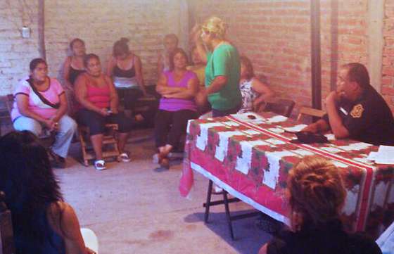 Se desarrolló una Asamblea en el barrio Democracia