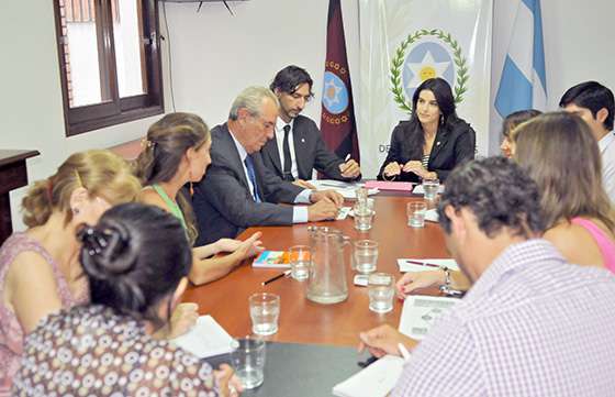 Derechos Humanos coordina estrategias de Cooperación Internacional