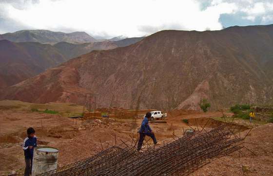 Se construye el nuevo edificio del Colegio Secundario Nº 5155 de Rodeo Colorado