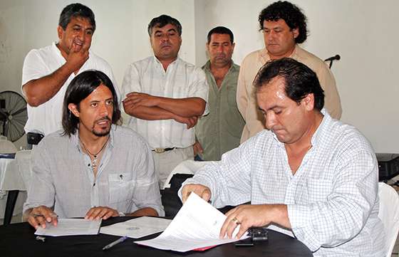 Nueva plaza para las familias de El Quebrachal