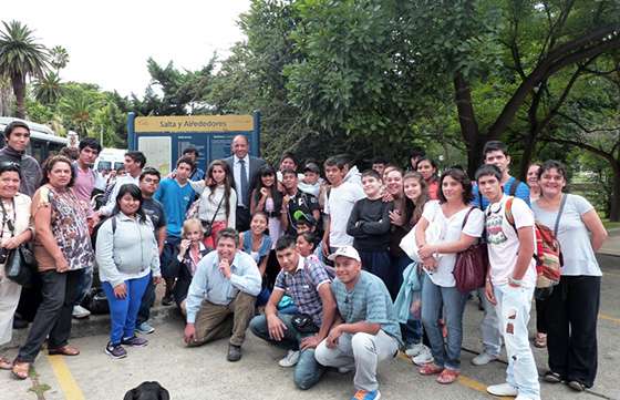 Los ganadores de la Escuela Salta a Escena fueron premiados con un viaje a Buenos Aires