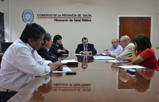 Se conformará una mesa de trabajo con la Asociación de Centros Privados de Diálisis