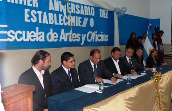 Educación pone a disposición de la comuna capitalina el Sistema Virtual de Formación a Distancia