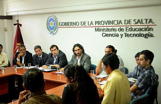 Avanzan las gestiones para regularizar las personerías jurídicas de comunidades originarias de Mecoyita