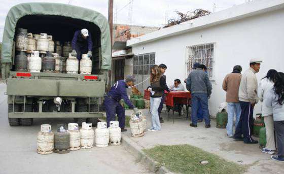 Reprograman la distribución de garrafas sociales