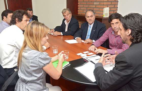Agilizan las gestiones en los ministerios