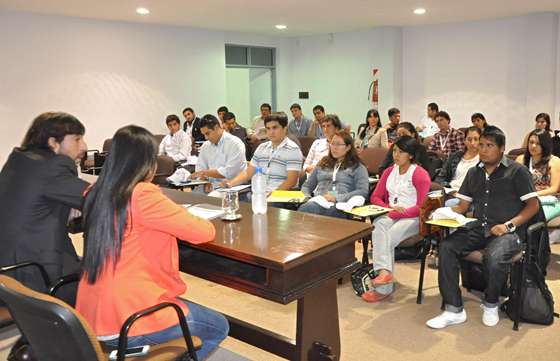 Jóvenes debatieron políticas públicas para el desarrollo con Inclusión Social