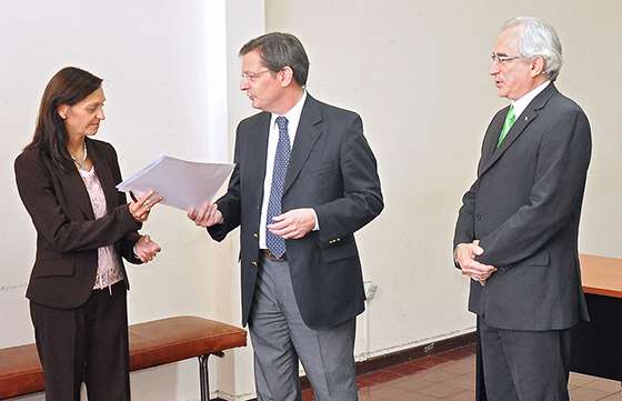 Asumió la nueva escribana del Gobierno salteño