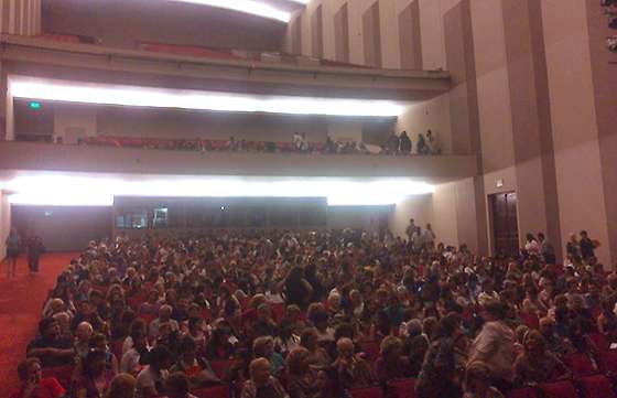 La UNATE ofreció una función en el Teatro Provincial
