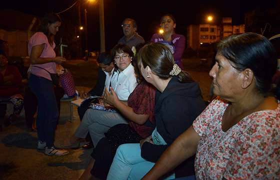 Vecinos de barrio 1° de Mayo trabajan en la recuperación de un espacio verde