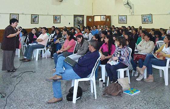 Un gran número de docentes de Metán se capacitaron en Seguridad Vial