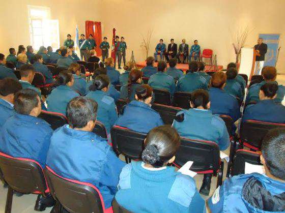 Personal penitenciario se capacita en prevención de suicidio en el ámbito penitenciario