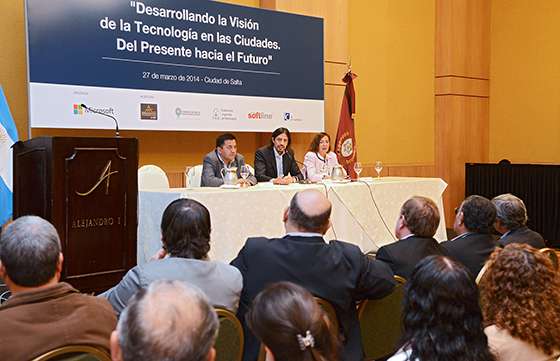 El Gobierno provincial y los municipios incorporan herramientas informáticas a sus gestiones