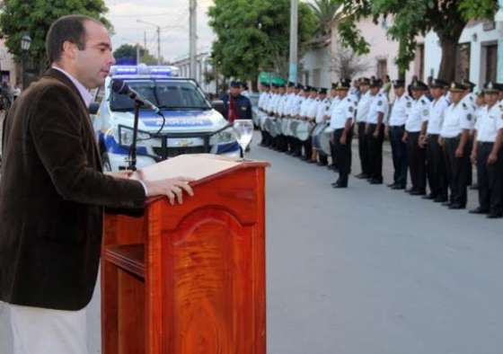 Coronel Moldes recibió un nuevo móvil para la dependencia policial