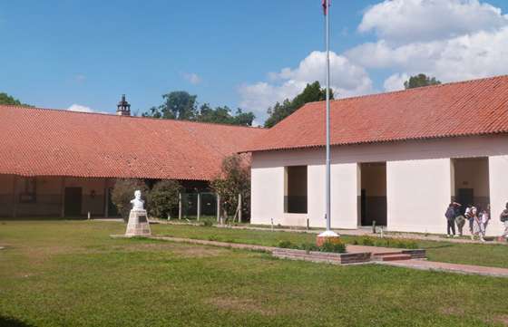 La escuela técnica Martín Miguel de Güemes  cuenta con diversas áreas de producción