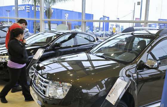 Defensa del Consumidor multó a una concesionaria y al administrador de plan de ahorro