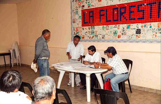 Aguas del Norte dialogó con vecinos de barrio Sanidad y Floresta