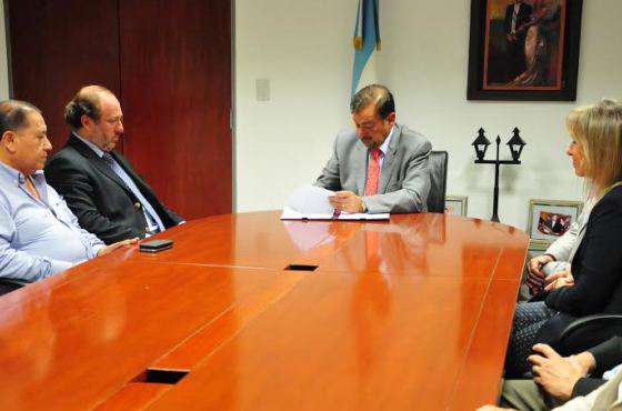 Aguas del Norte y la Municipalidad de Salta firmaron un convenio de trabajo conjunto