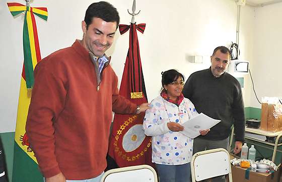 Santa Victoria Oeste cuenta con equipo portátil de odontología