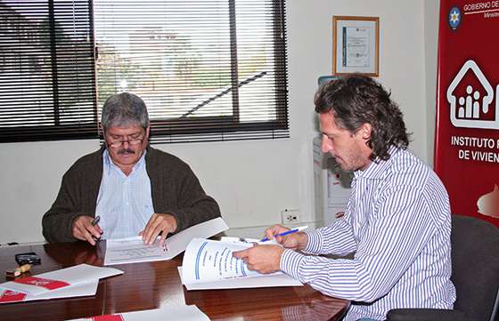La Provincia invertirá más de $2 millones en obras habitacionales en General Ballivián