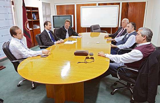 Mesa de trabajo con la Cámara Regional de la Producción