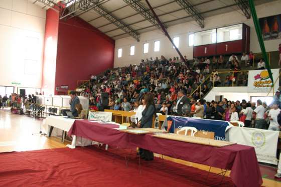 El IPV realizó un nuevo sorteo de  viviendas y cien familias de Orán resultaron beneficiadas