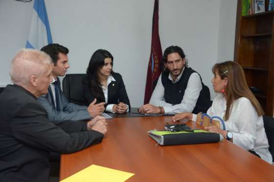Derechos Humanos trabaja con los familiares de víctimas para el esclarecimiento de los casos