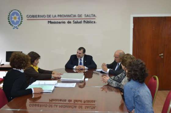 Salud analizó con el Colegio de Bioquímicos temas de interés para el sector
