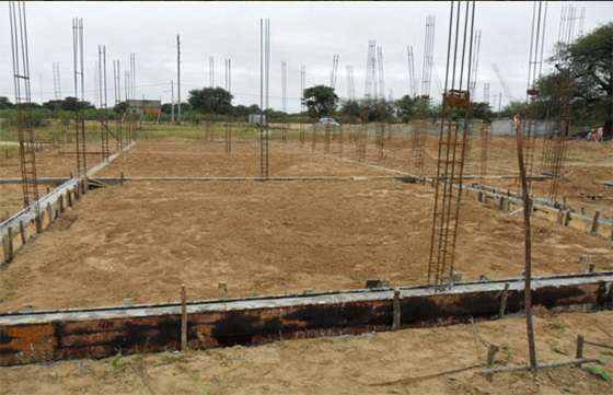 Inició la construcción del nuevo edificio para el colegio secundario en Misión La Paz