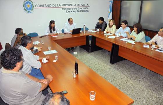 El Gobierno y los docentes avanzan en la optimización de la carrera docente