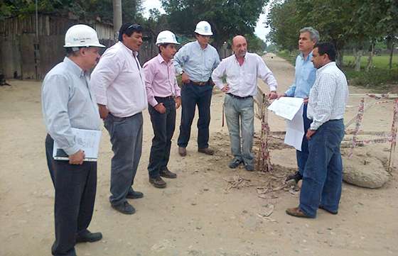Supervisaron obras  de ampliación de Red de Agua en Orán