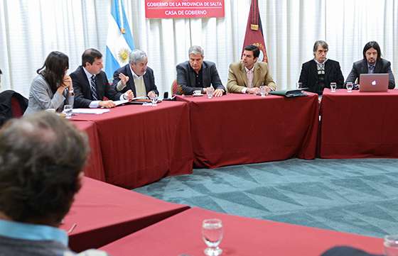 Urtubey anunció que se flexibilizan condiciones para que beneficiarios de Procrear accedan a un terreno