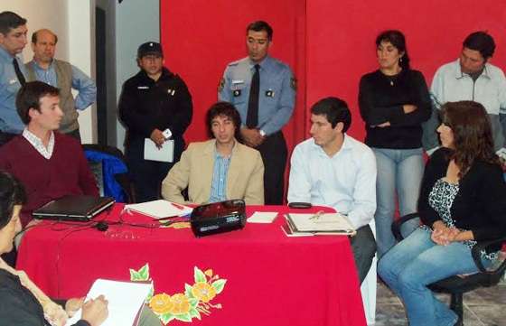 Funcionarios del Ministerio de Seguridad se reunieron con vecinos de la zona Norte de la ciudad de Salta